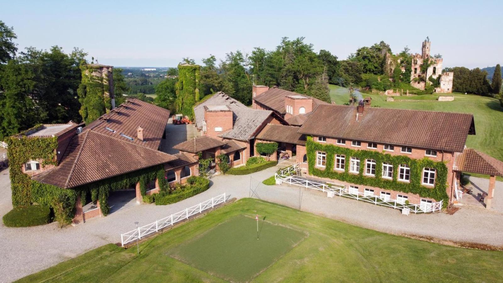 Tenuta Castello Cerrione Ngoại thất bức ảnh