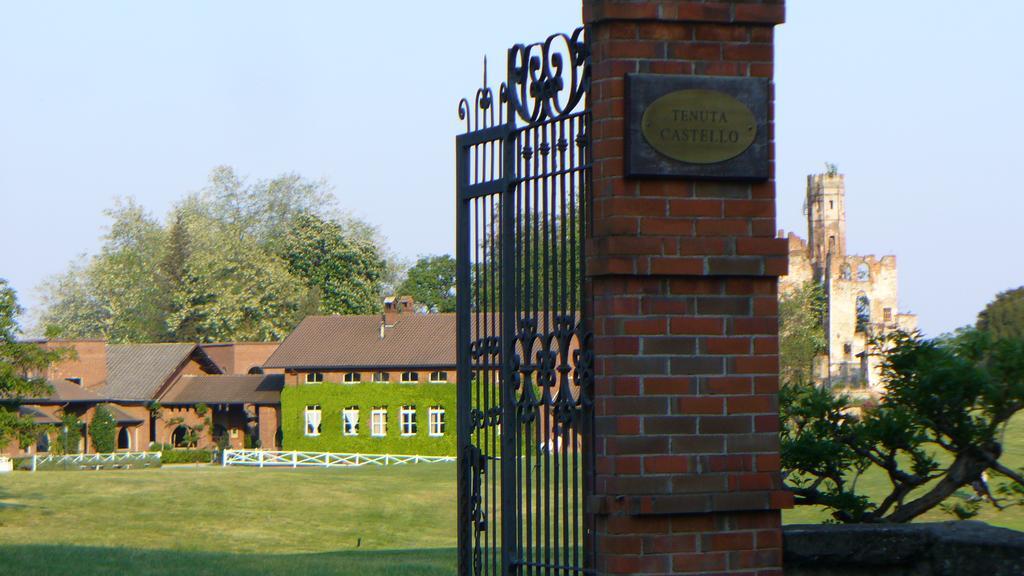 Tenuta Castello Cerrione Ngoại thất bức ảnh